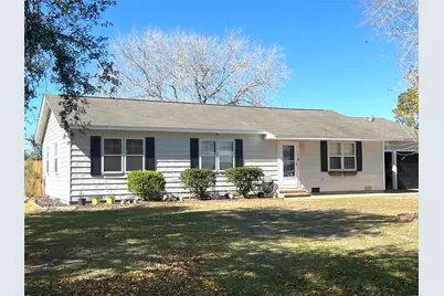 504 Henson Street, El Campo, TX 77437 - Photo 1
