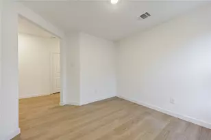 1406 Splashing Wave, Iowa Colony, TX 77583 - Photo 11