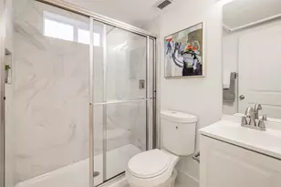 601 Bomar St, Houston, TX 77006 - Photo 23