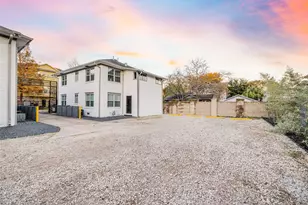 601 Bomar St, Houston, TX 77006 - Photo 27