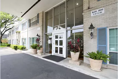 2600 Bellefontaine #D22, Houston, TX 77025 - Photo 3