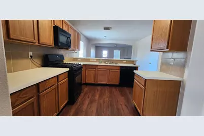 315 Sunset Colony Drive, Rosharon, TX 77583 - Photo 5