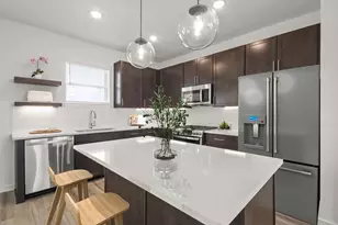 114 Palmer Bayou Ct, Dayton, TX 77535 - Photo 7