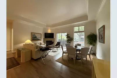 3388 Sage Road #101, Houston, TX 77056 - Photo 7