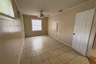 45 17th Ave N, Texas City, TX 77590 - Photo 7