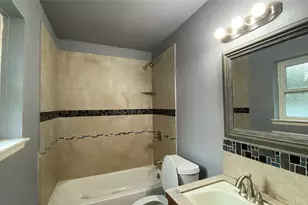 11910 Hunkler Dr, Houston, TX 77047 - Photo 9