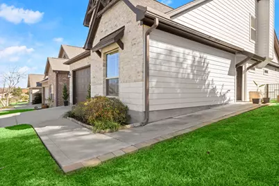 109 Harbour Town Circle, Conroe, TX 77356 - Photo 5