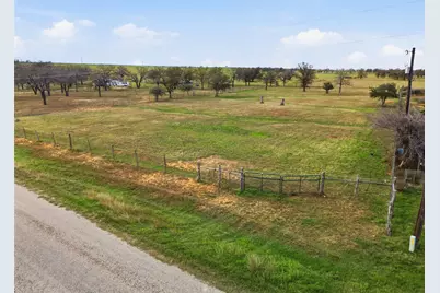 3 Oak Creek Street, Gonzales, TX 78629 - Photo 13