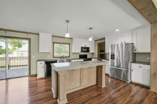 1566 County Rd 610, Dayton, TX 77535 - Photo 11