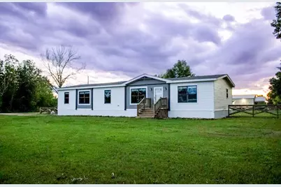 1566 County Road 610 #E, Dayton, TX 77535 - Photo 5