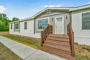 1566 County Rd 610, Dayton, TX 77535 - Photo 5