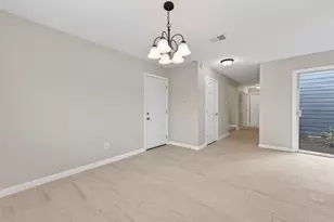 10510 Overview Dr, Sugar Land, TX 77498 - Photo 9