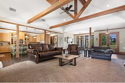 12075 Hwy 31 E, Brownsboro, TX 75756 - Photo 9