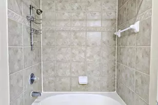 12707 Boheme Dr, Houston, TX 77024 - Photo 19