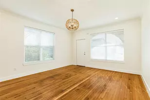 2516 Avenue K, Galveston, TX 77550 - Photo 3