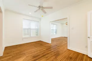 2516 Avenue K, Galveston, TX 77550 - Photo 5
