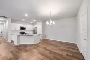 25156 Pacific Wren Dr, Magnolia, TX 77354 - Photo 5