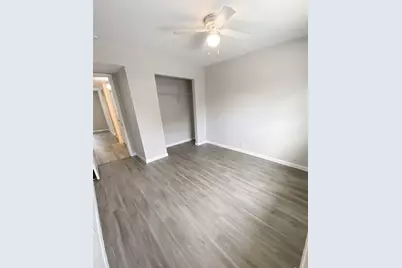 11002 Hammerly Boulevard #209, Houston, TX 77043 - Photo 9