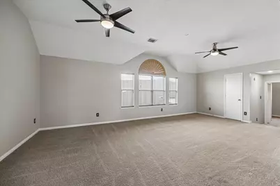 8422 W Sienna Cove Lane, Houston, TX 77083 - Photo 17