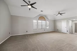 8422 W Sienna Cove Ln, Houston, TX 77083 - Photo 17