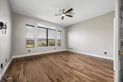 8422 W Sienna Cove Lane, Houston, TX 77083 - Photo 13