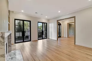 74 Briar Hollow Ln, Houston, TX 77027 - Photo 11