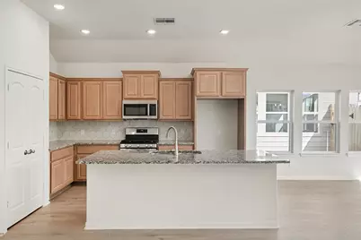 11024 Ondrea, Willis, TX 77318 - Photo 7