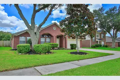 5013 Parkcrest Drive, La Porte, TX 77571 - Photo 3