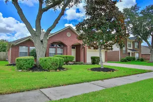 5013 Parkcrest Dr, La Porte, TX 77571 - Photo 3