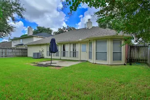 5013 Parkcrest Dr, La Porte, TX 77571 - Photo 35