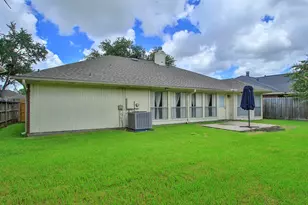 5013 Parkcrest Dr, La Porte, TX 77571 - Photo 37