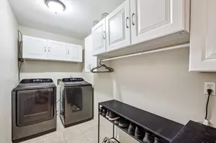 6227 Creekside Ln, League City, TX 77573 - Photo 13