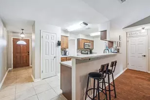 6227 Creekside Ln, League City, TX 77573 - Photo 7