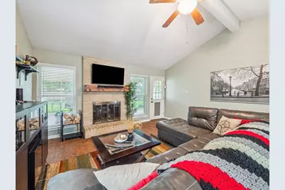 6227 Creekside Lane, League City, TX 77573 - Photo 3