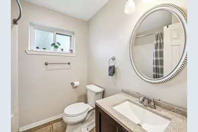 6227 Creekside Lane, League City, TX 77573 - Photo 11