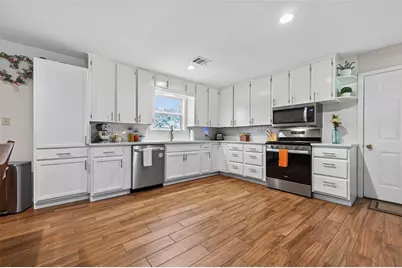 204 King Dr, Columbus, TX 78934 - Photo 11