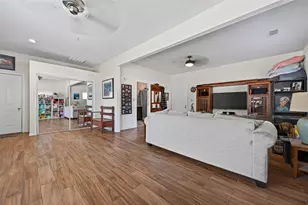 204 King Dr, Columbus, TX 78934 - Photo 29