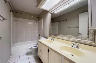 17 Briervine Ct, The Woodlands, TX 77381 - Photo 15