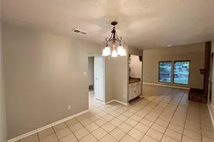 17 Briervine Ct, The Woodlands, TX 77381 - Photo 9