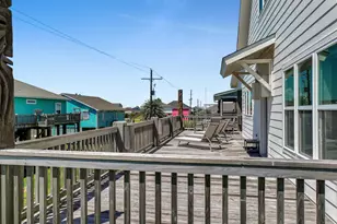 2312 Antigua Cir, Crystal Beach, TX 77650 - Photo 9