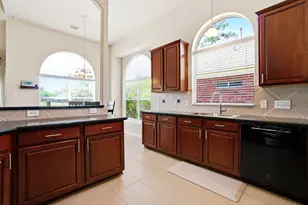 9203 E Lakeside Dr, Magnolia, TX 77354 - Photo 13