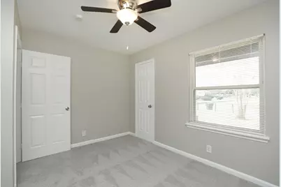 9211 Vinearbor Street, Houston, TX 77033 - Photo 25