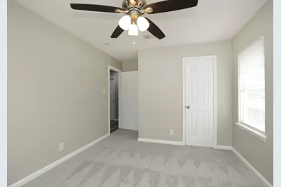 9211 Vinearbor Street, Houston, TX 77033 - Photo 23
