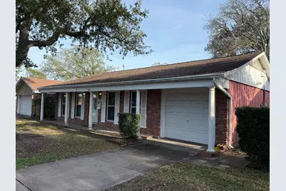 7 Maple Lane, Galveston, TX 77551 - Photo 5