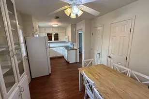 7 Maple Ln, Galveston, TX 77551 - Photo 11