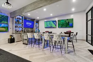 8 E Rivercrest Dr, Houston, TX 77042 - Photo 31