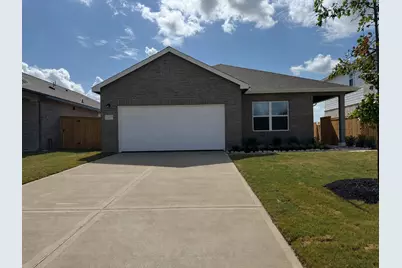 3207 Diamond View Lane, Angleton, TX 77515 - Photo 1