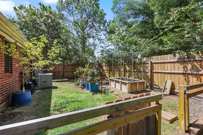 3721 Pin Oak Drive E, Pearland, TX 77581 - Photo 29