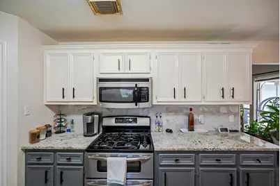 200 Canterbury Drive, Conroe, TX 77303 - Photo 13