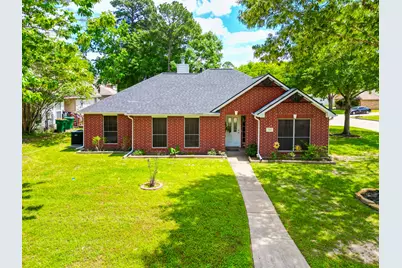 200 Canterbury Drive, Conroe, TX 77303 - Photo 1